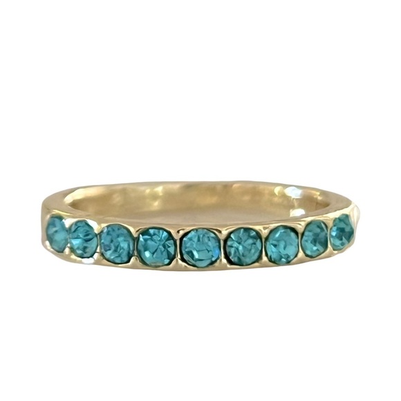 Aquamarine Blue Gemstones Gold March Birthstone Ring - Picture 5 of 8
